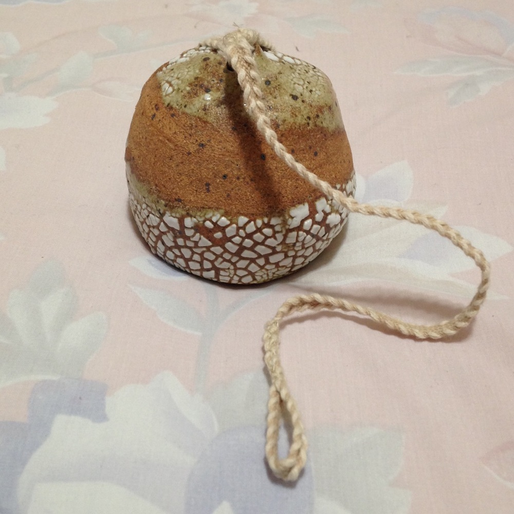 Stoneware and Crackle Hanging Air Plant Holder - Picture 4 of 8